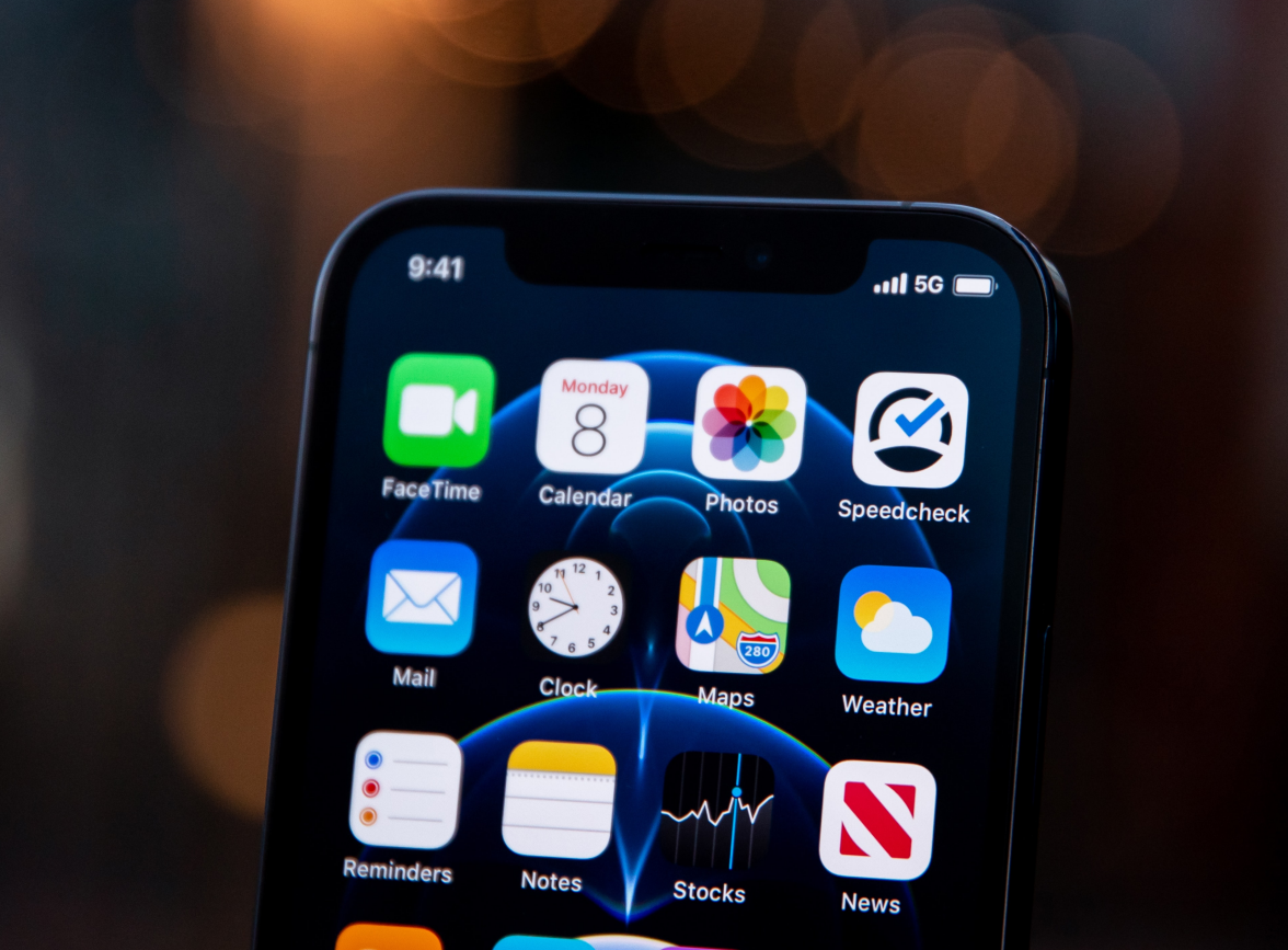南海苹果手机维修分享为什么 iPhone 12 在冬季会自动关机 